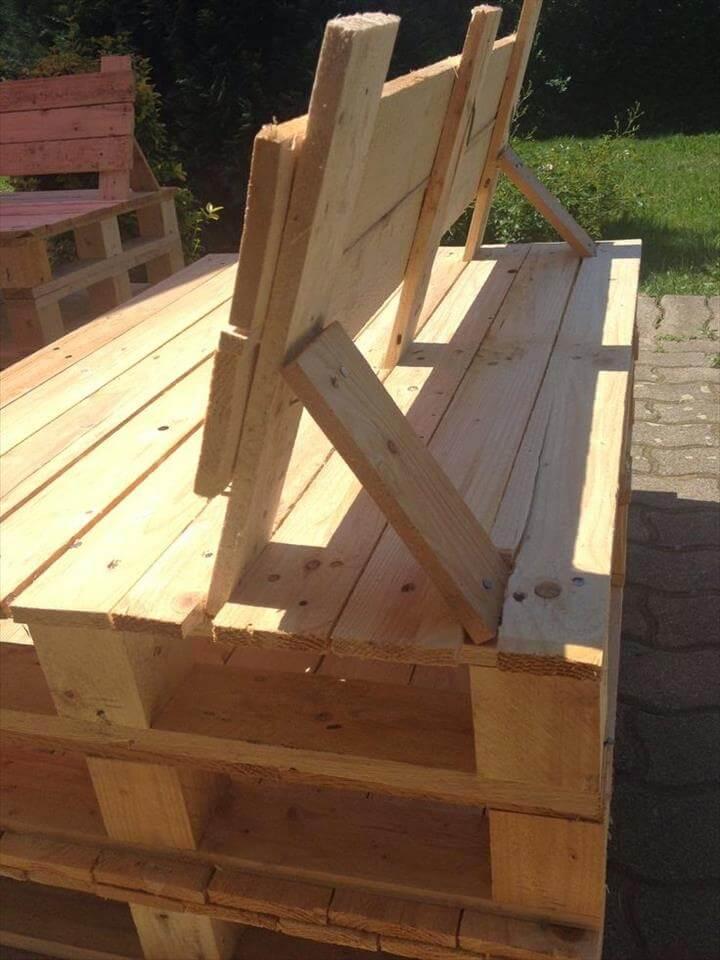 recycled pallet outdoor furniture