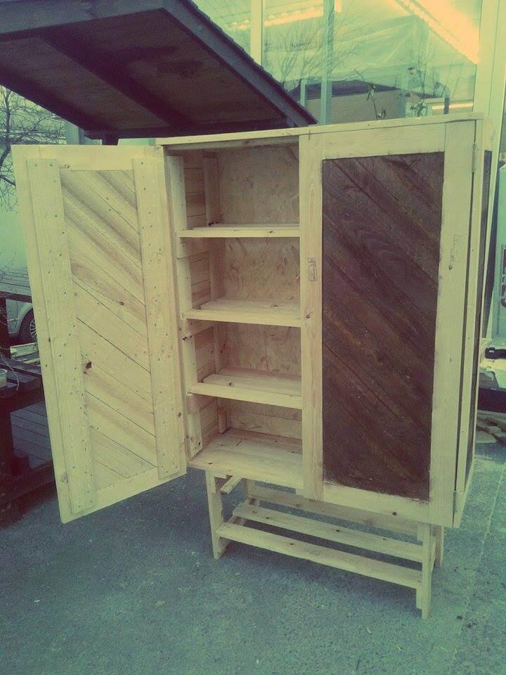 diy pallet cabinet with inside shelves