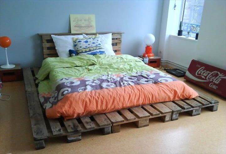 Pallet deals floor bed