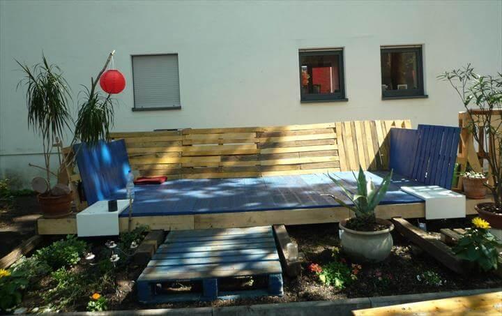 repurposed pallet deck furniture