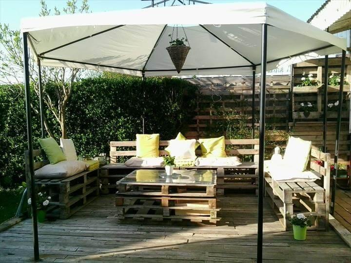 upcycled pallet patio furniture
