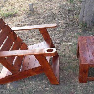 upcycled wooden pallet Adirondack chair and coffee table