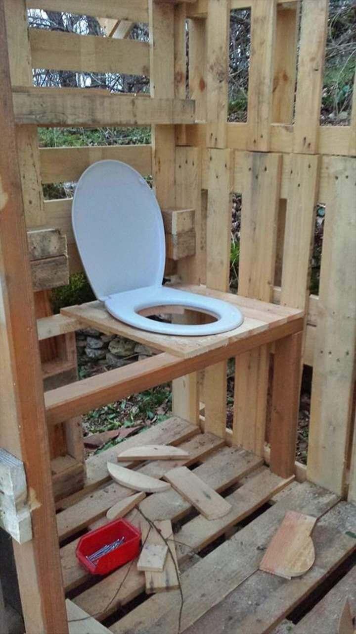 fitting the toilet seat