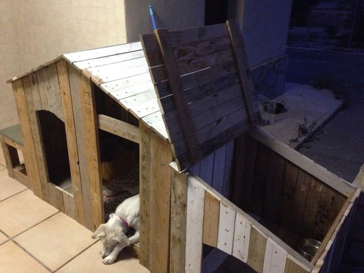 DIY Tutorial: How to Build a Pallet Dog House? - Easy 