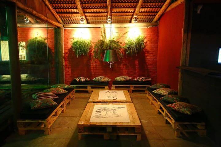 diy grand u-shaped whole pallet sitting plan or sofa