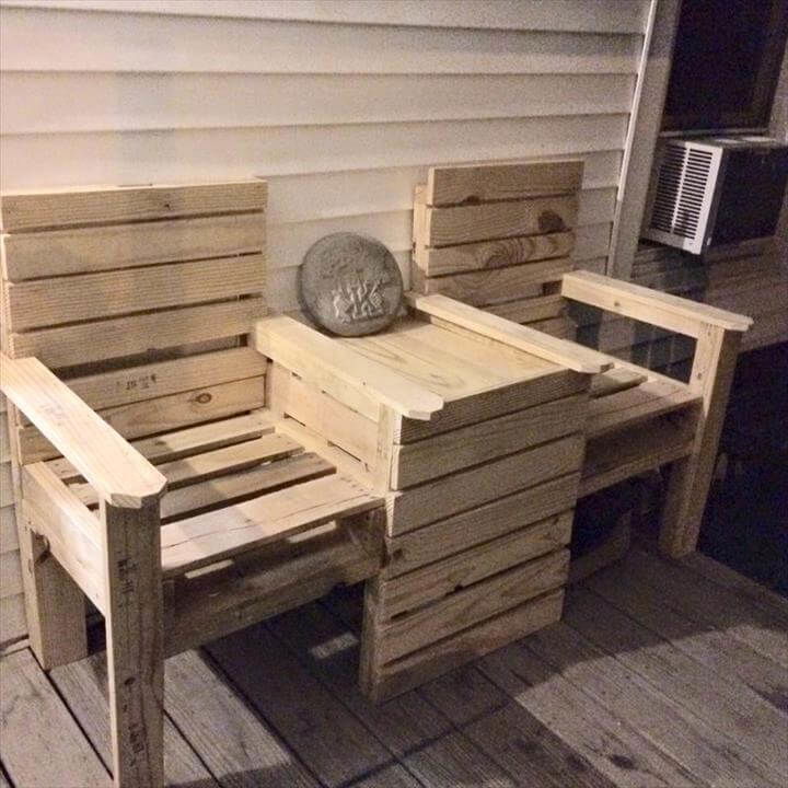 Wood Pallet Outdoor Bench - Double Chair! - Easy Pallet Ideas