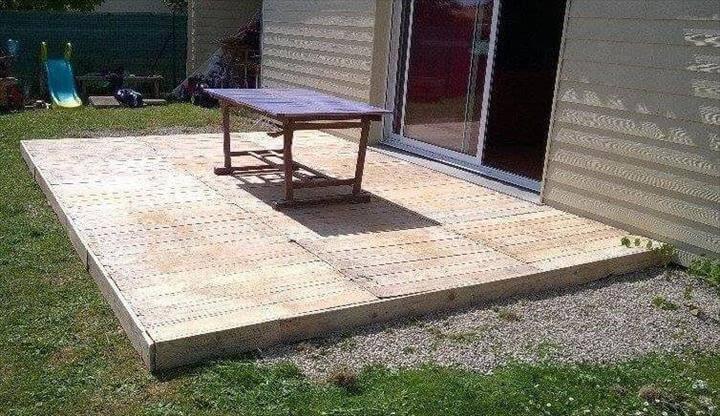 upcycled pallet home deck flooring
