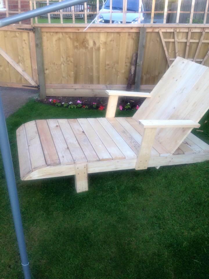Pallet Lounge Chair With Armrest Easy Pallet Ideas