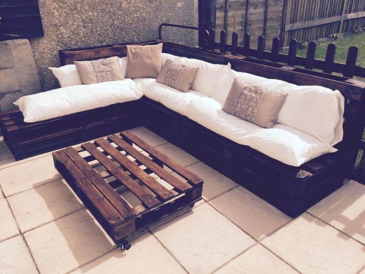 whole pallet couch for patio