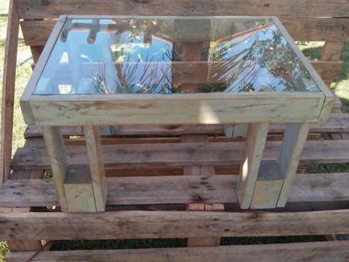 Pallet Wood Coffee Table With Glass Top Easy Ideas - Diy Pallet Wood Table Top Ideas