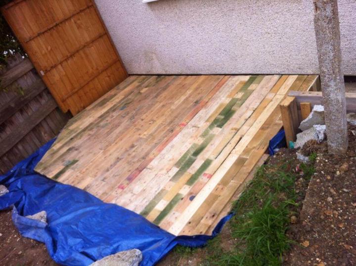 recycled pallet deck flooring