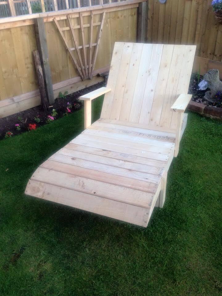 reclaimed pallet garden lounger and poolside chair