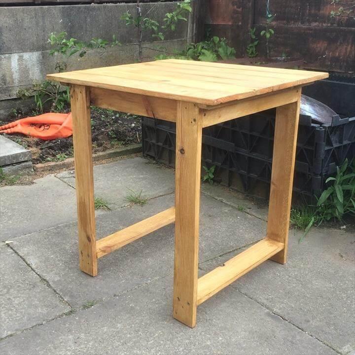reclaimed pallet coffee table or side table