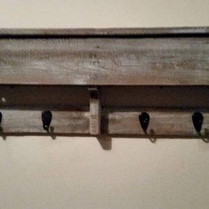wooden pallet rustic shelf with hooks