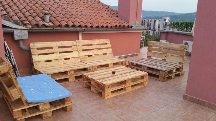recycled pallet patio sofa set