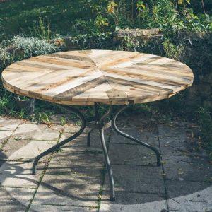 handmade wooden pallet round top table