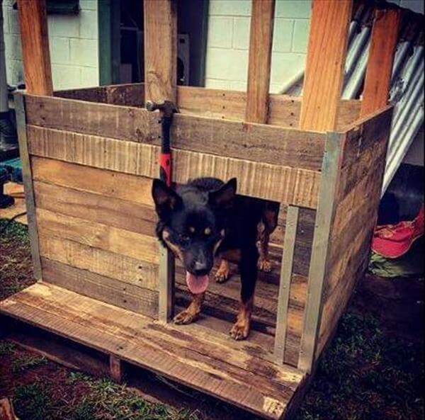 Rustic Pallet Dog House - Easy Pallet Ideas