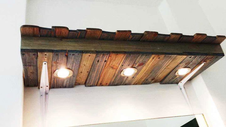 pallet shelf with lights