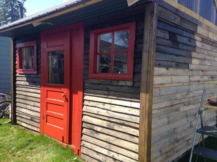 upcycled wooden pallet shed