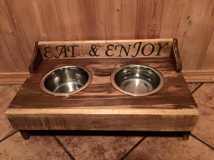 recycled pallet dog bowl