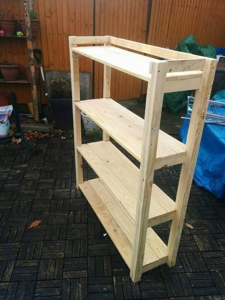 low-cost wooden pallet shelving unit