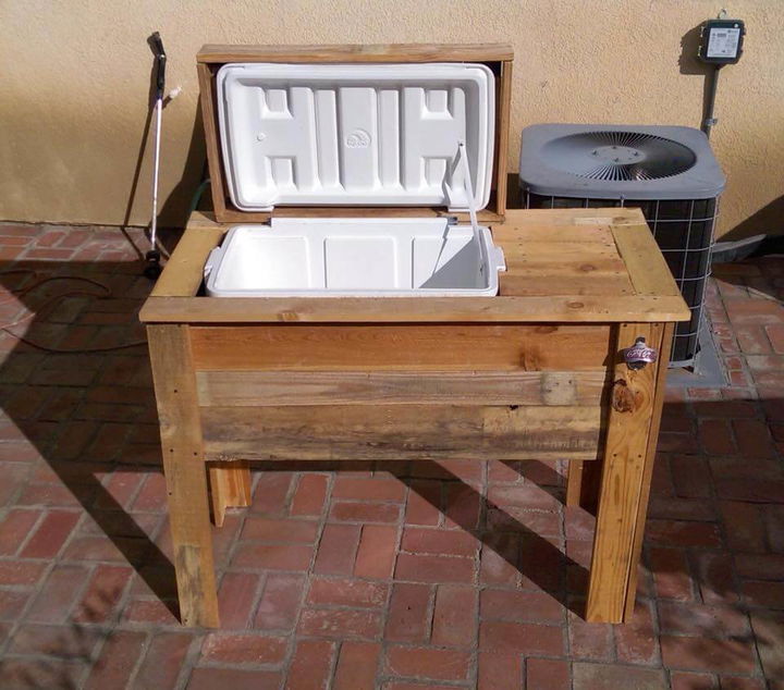 wooden cooler holder