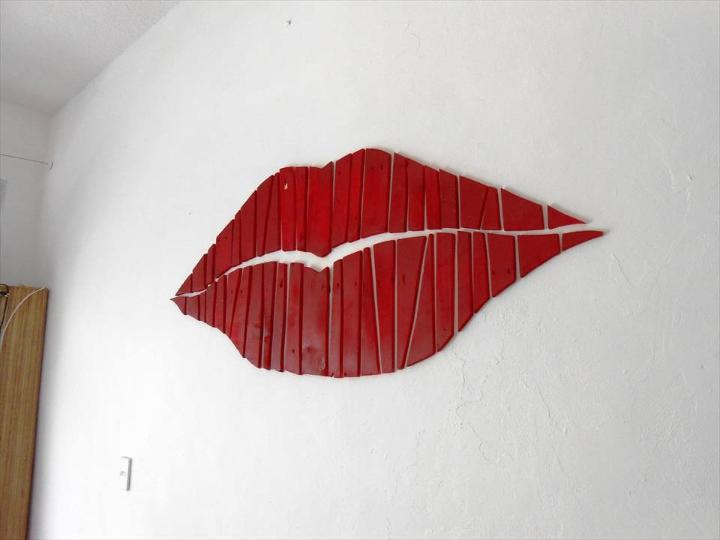 self-installed red pallet lips wall art