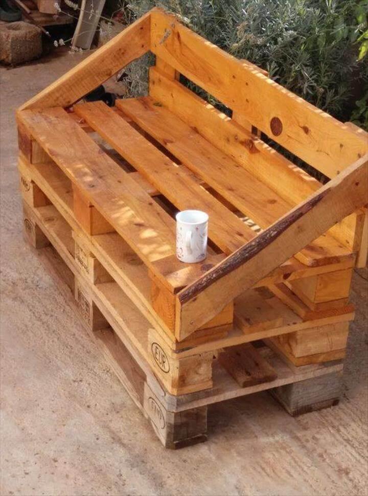 repurposed pallet outdoor bench