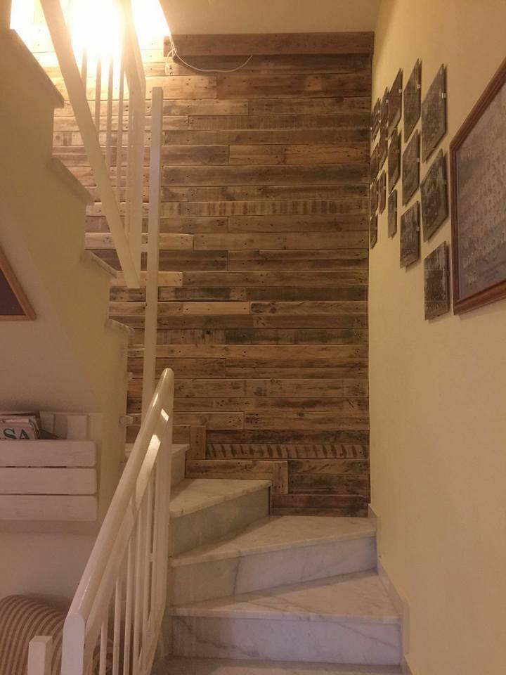 self-installed pallet stairway wall