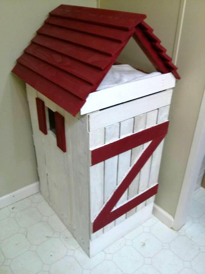 custom pallet cat house with chevron roof