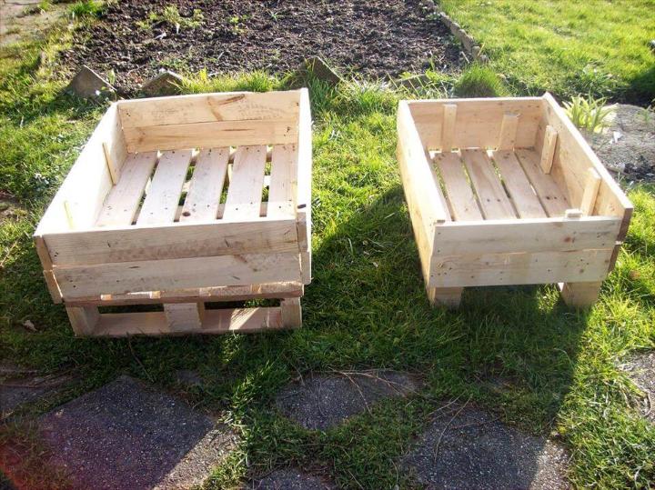 upcycled wooden pallet garden planters