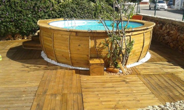 handmade wooden pallet pool deck