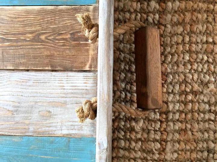 upcycled pallet tray with rope handles