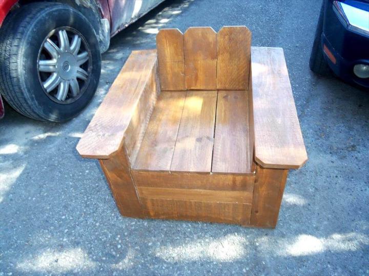 robust wooden pallet outdoor chair