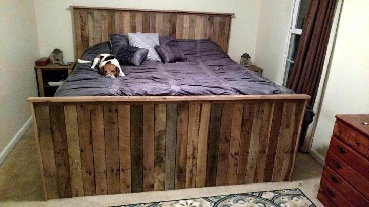gorgeous pallet bed