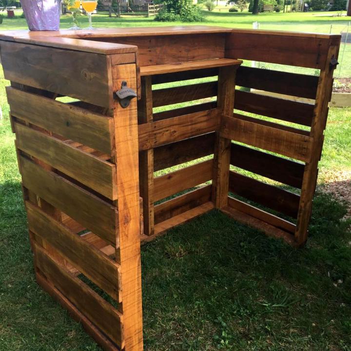 Oak Pallet Bar for Father's Day - Easy Pallet Ideas
