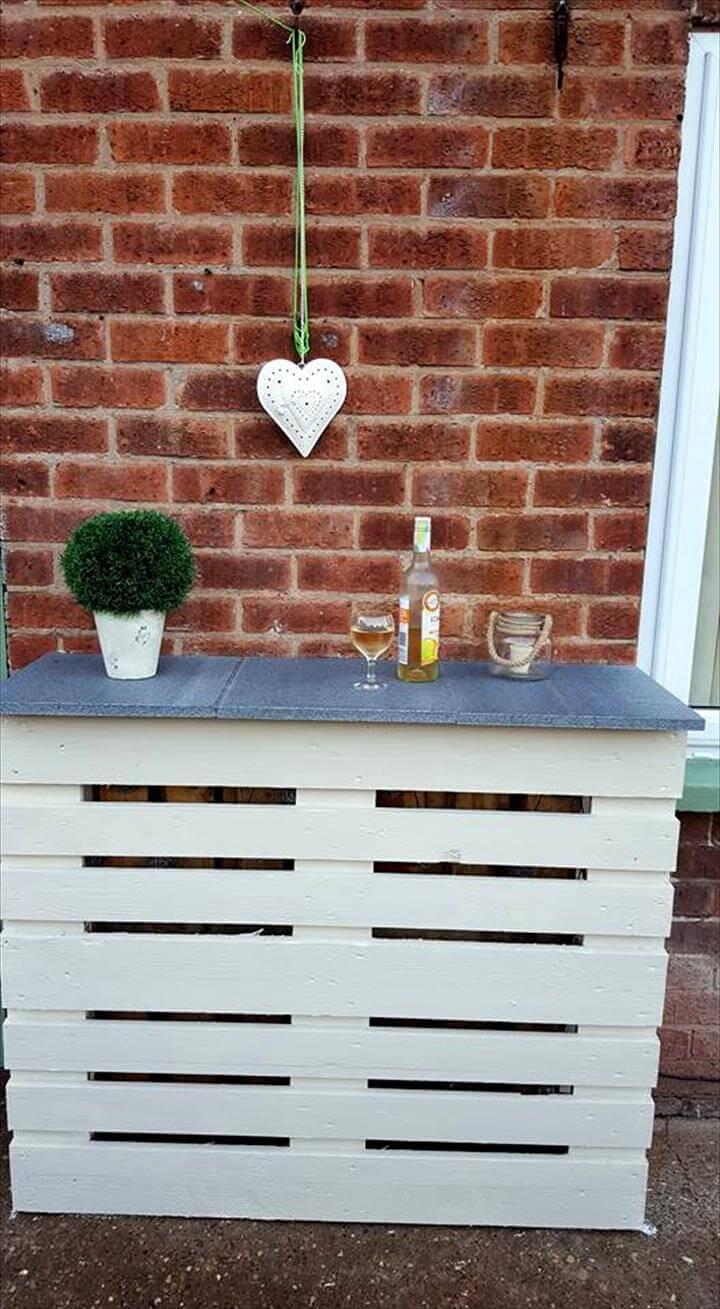 pallet bar with top made of concrete tiles
