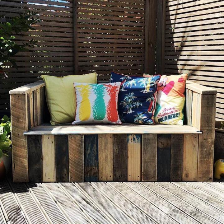 custom wooden pallet outdoor bench
