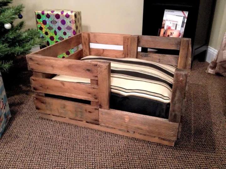 custom wooden pallet dog bed