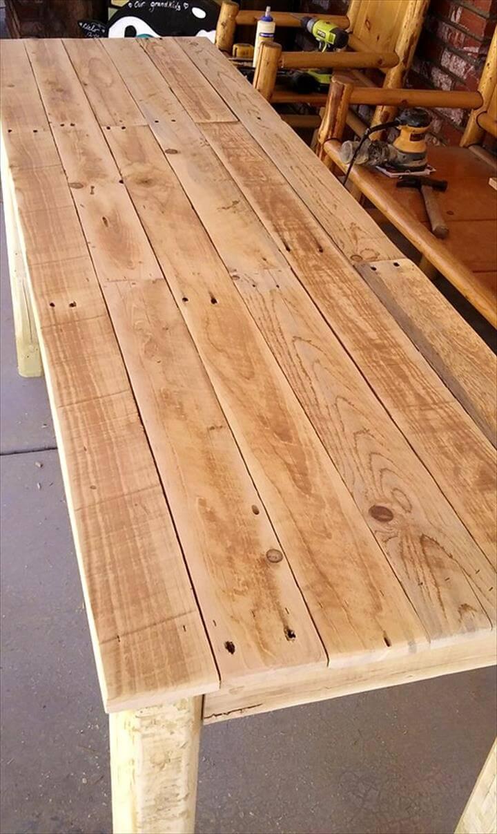 handmade pallet wood entry way table