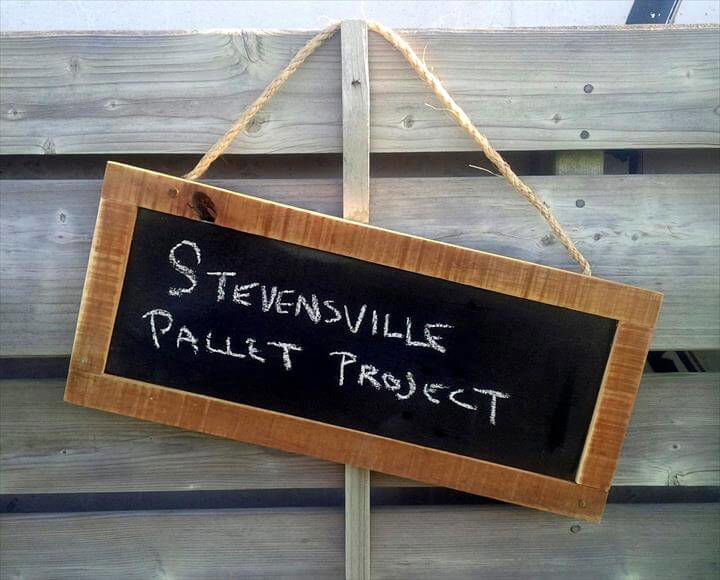 pallet chalk board wall sign