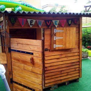 self-made wooden pallet playhouse
