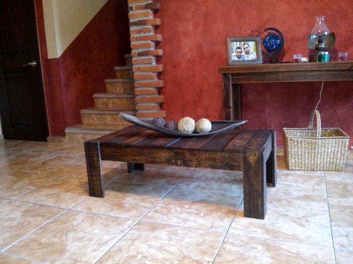 custom wooden pallet antique coffee table