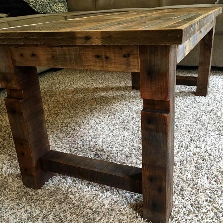 handcrafted oak pallet coffee table