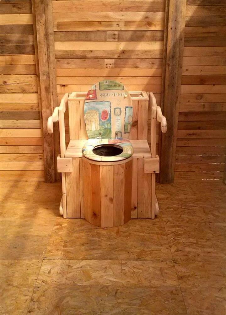 self-made pallet outdoor toilet