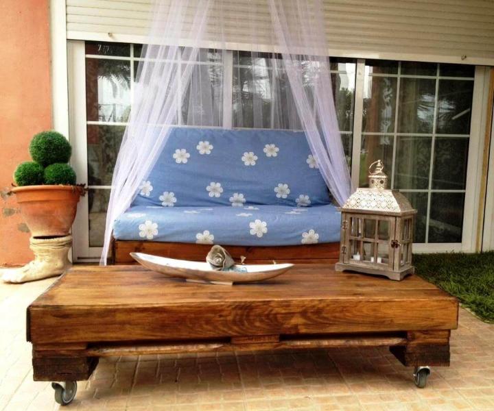 rustic pallet cushioned patio furniture