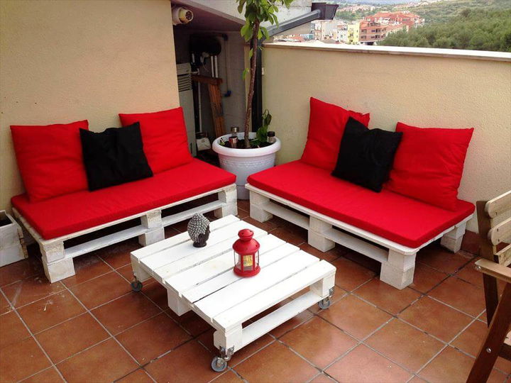 50 Ultimate Pallet Outdoor Furniture Ideas - Easy Pallet Ideas