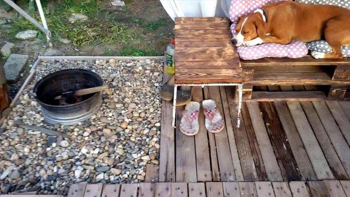wooden deck done with pallets