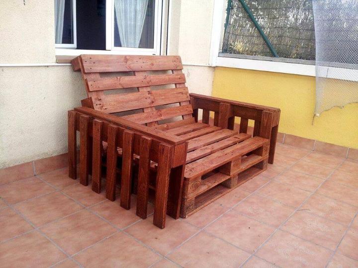 robust wooden pallet wide chair or daybed