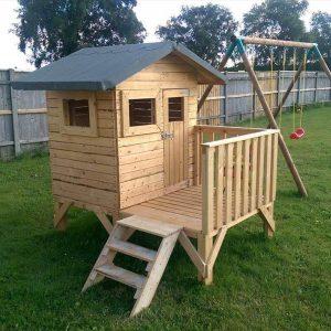 no-cost pallet playhouse